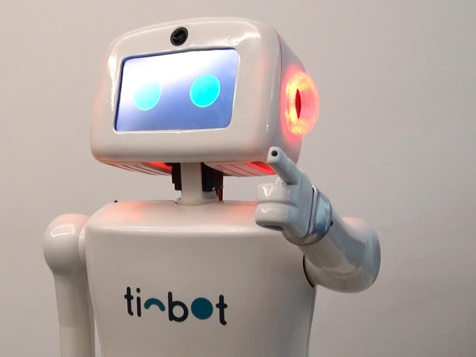 Tinbot pode ser personalizado e programado de acordo com as necessidades das empresas