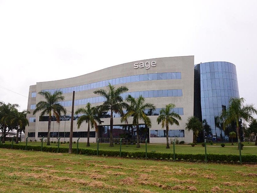 Sage vende operações no Brasil