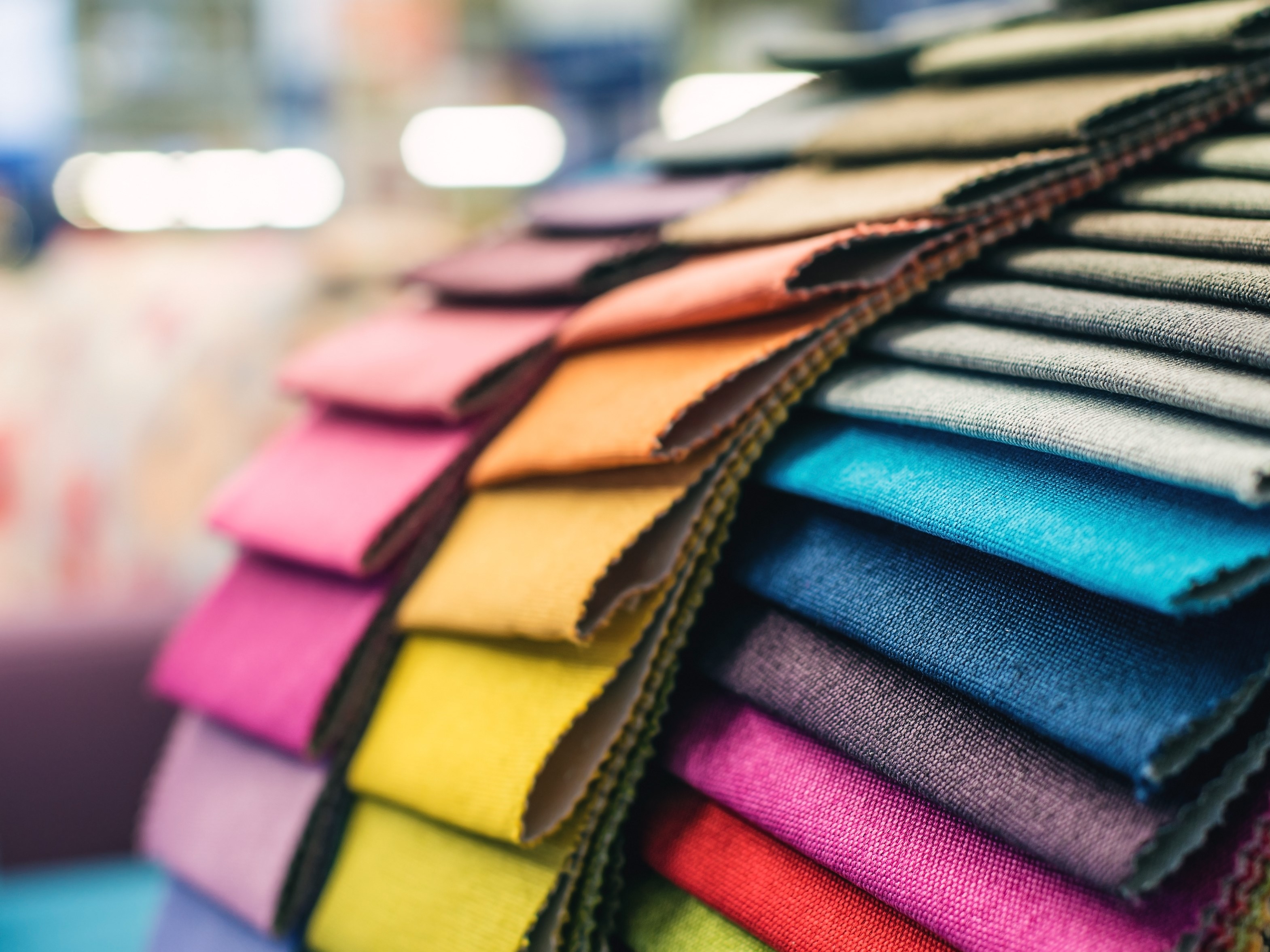 A integração entre Systêxtil ERP e o Salesforce do Grupo Lunelli já está rodando no setor de malha e tecidos da empresa têxtil e os representantes comerciais já estão usufruindo dessa novidade.