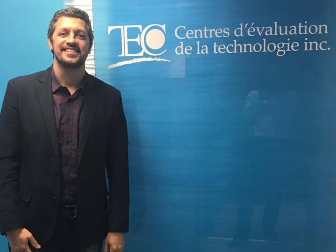 Marcelo Sinhorini em visita a sede da TEC no Canadá