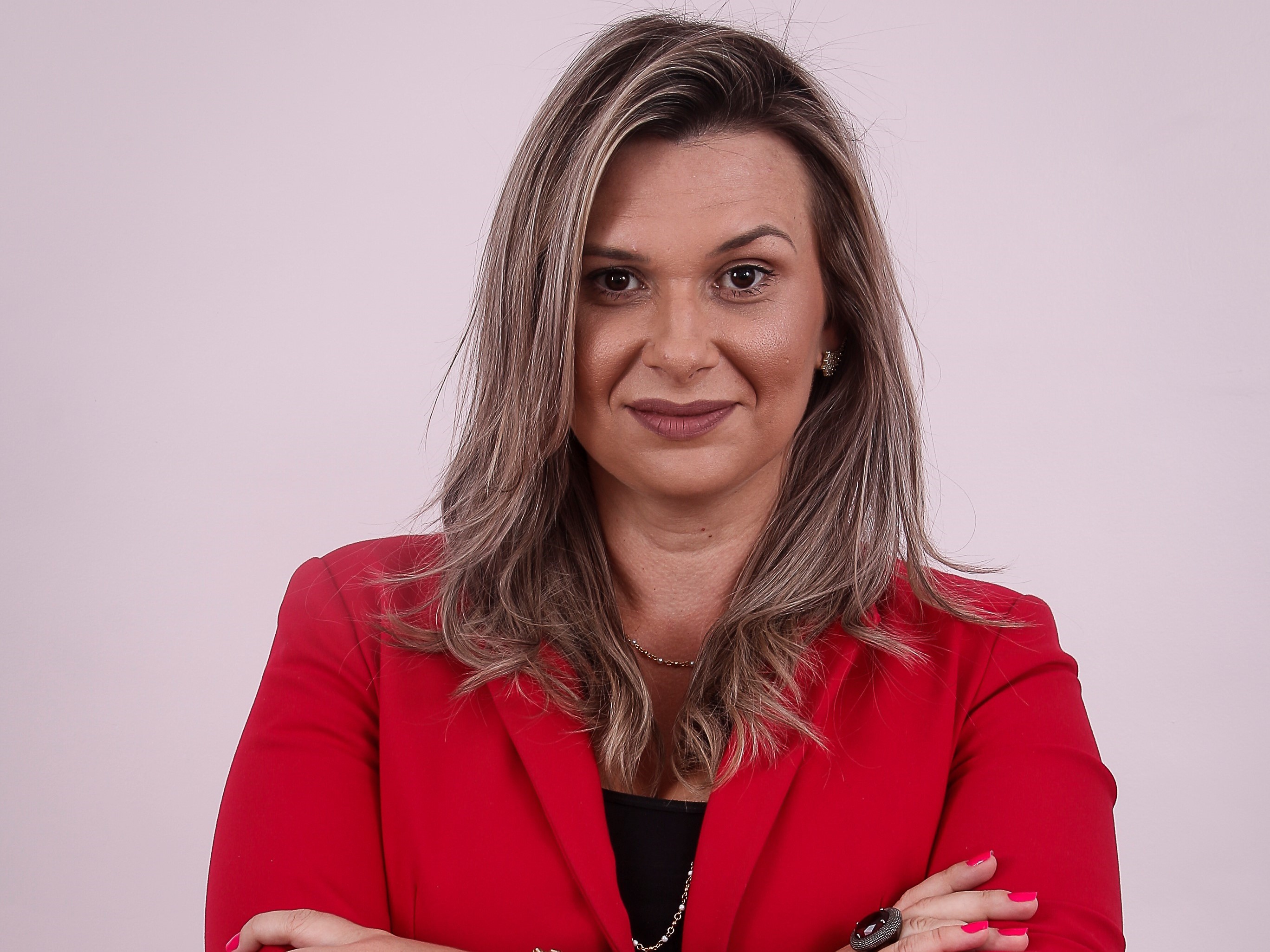 Na Mandic, a executiva vai integrar o time de Karina Costa, diretora nacional de negócios, e chega para fortalecer a atuação da companhia no mercado de grandes e médias empresas.