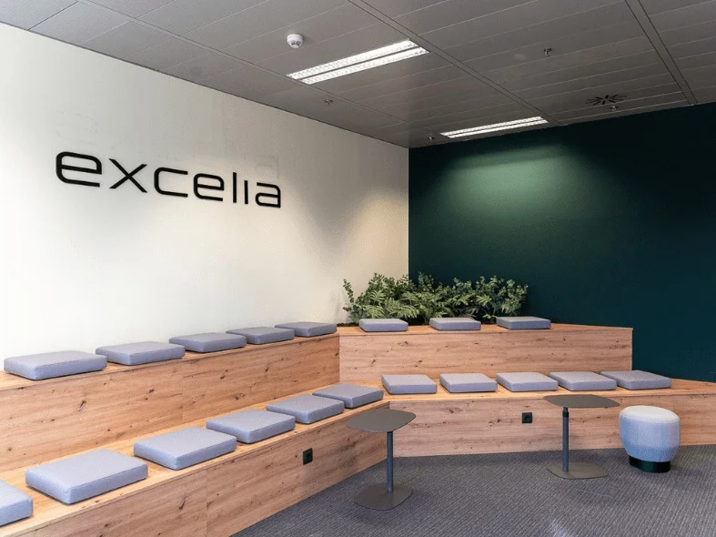 Excelia obtiene la certificación ISO 42001 sobre gobierno responsable de la IA