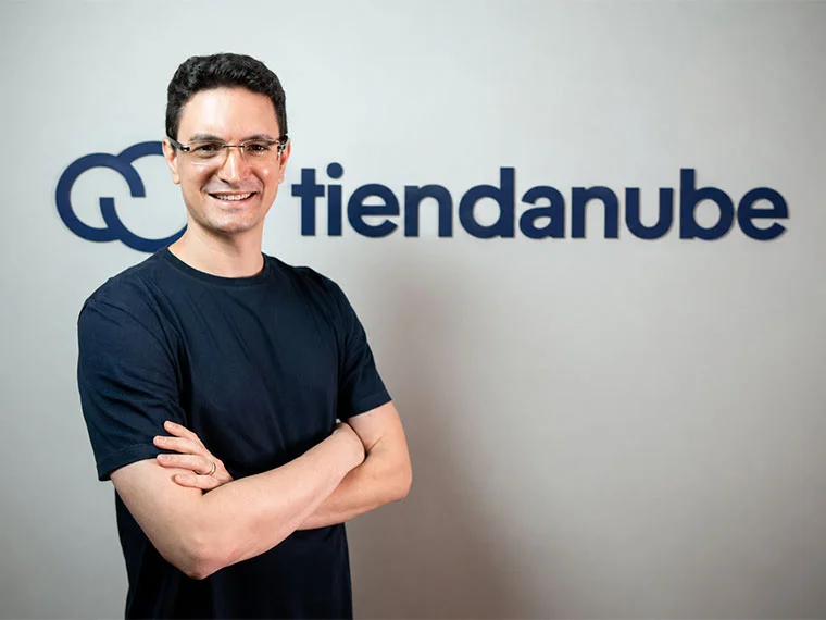 Tiendanube lanza Chat Nube, asistente de atención con IA para WhatsApp e Instagram