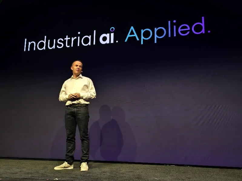 Empieza la era de llevar la IA a la acción: IFS X Unleashed 2025
