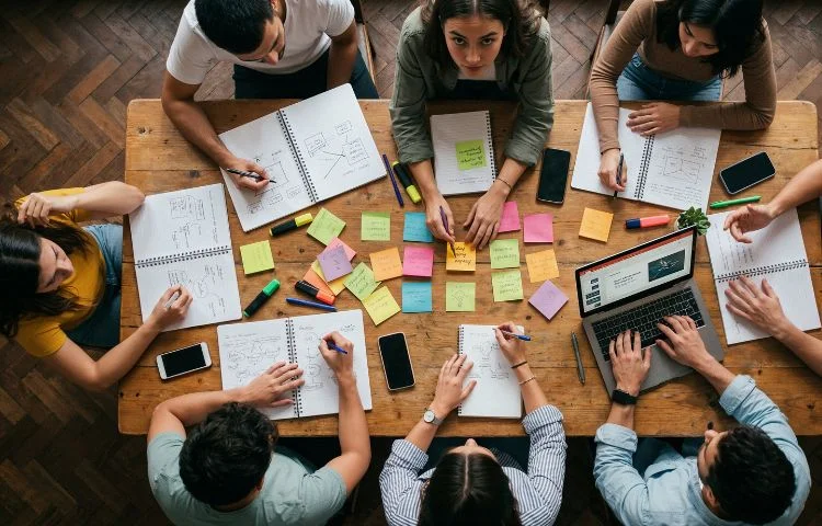 “Pay per token”: nueva métrica financiera que redefine los costos de la IA en Colombia