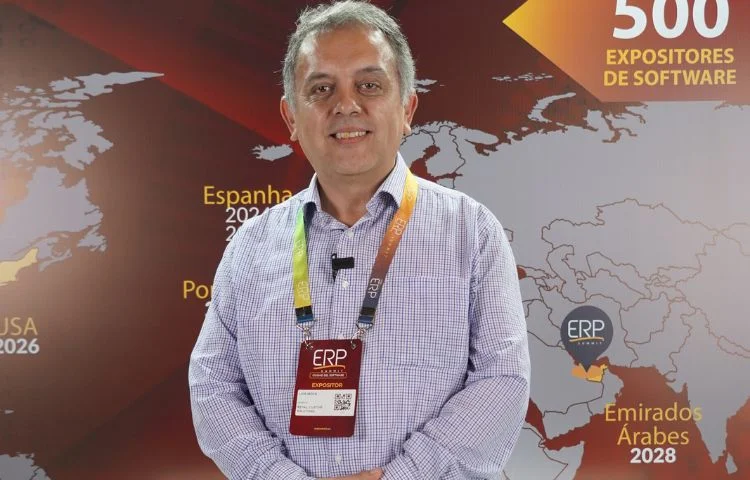 Luis Moya